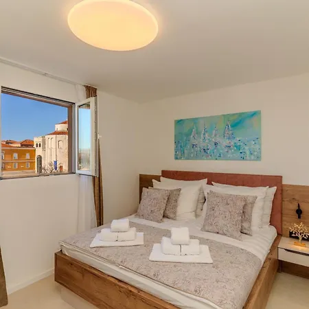 Saint Donat Center * Zara