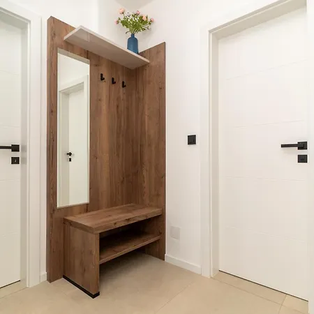 Saint Donat Center * Zara